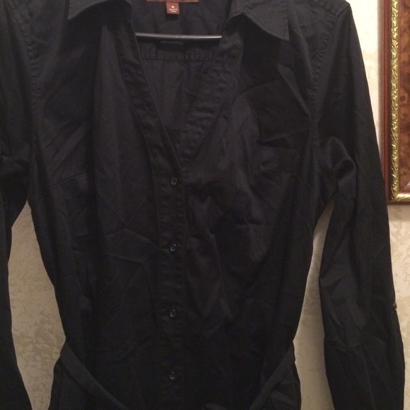 Black shirt dress. Size 16. - Picture 3 of 4